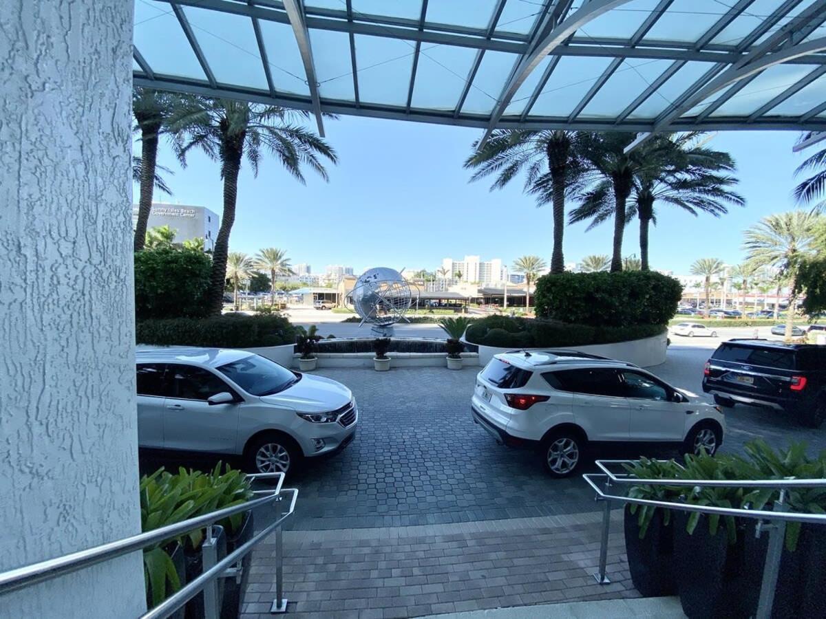 Trump International Resort By Zen Vacation Rentals Miami Beach Exterior foto